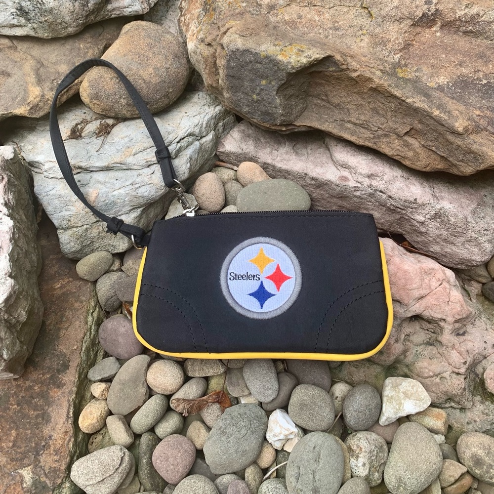 PITTSBURGH STEELERS PRO•FAN•ITY wristlet 7.5x4.5 est.